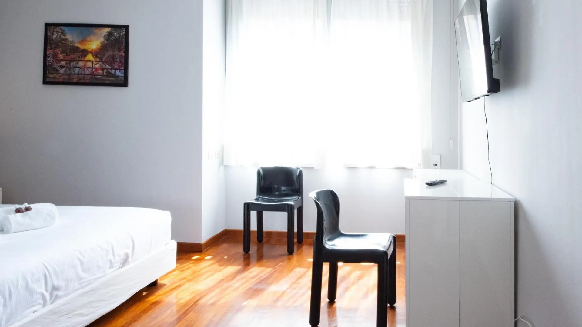 Apartment Orea Spiti - Nook In Porta Nuova Milan Italy